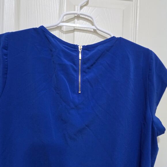 Chico’s Royal Blue Crepe Zip-Back Top Size 1 - Picture 8 of 8